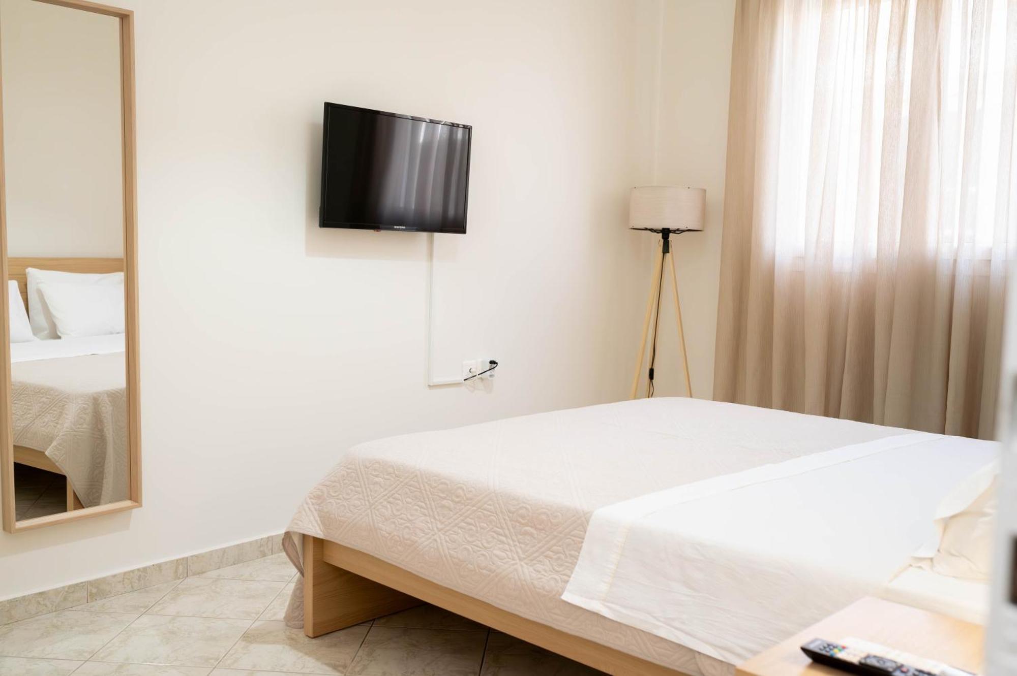 G&G Apartment Κιάτο Εξωτερικό φωτογραφία